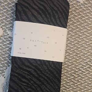Tintoretta Black and Gray Patterned Scarf